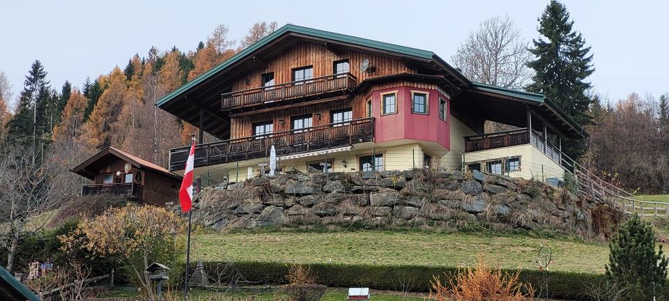 Villa Bad Aibling - 6 Zimmer, 256 m&sup2;, 1.049.000&euro; | Angebot:26084669