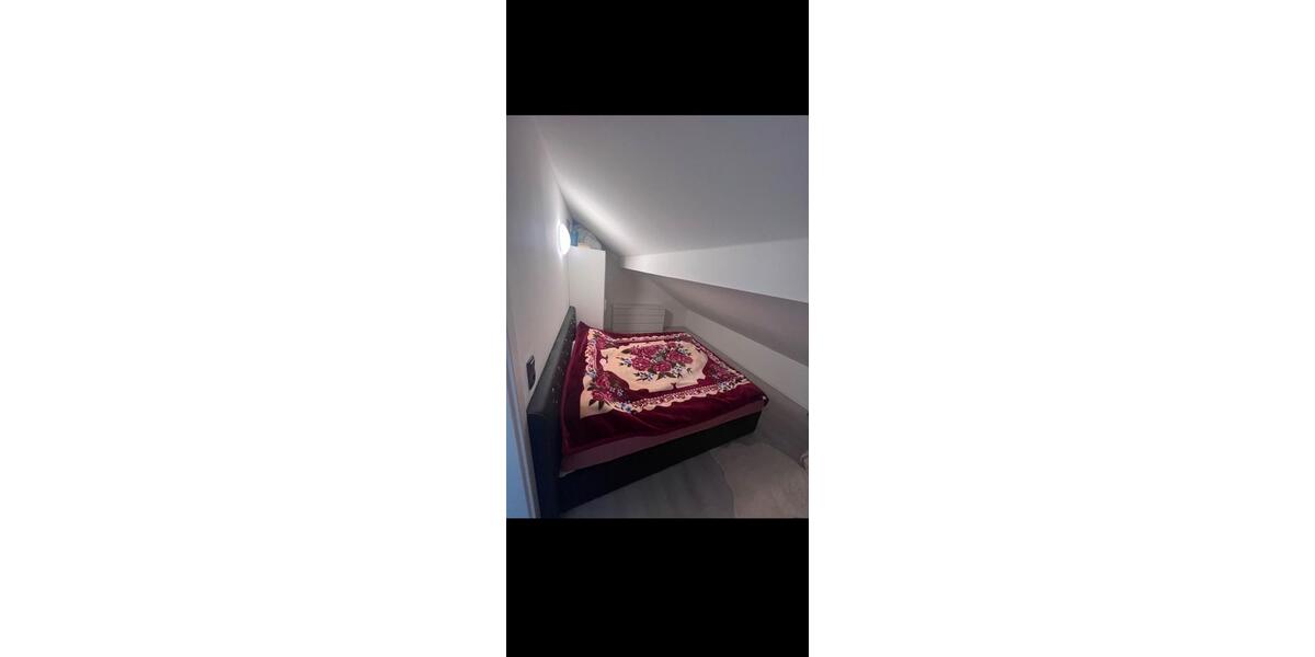 Dachgeschoßwohnung Rosenheim Aising - 3 Zimmer, 65 m&sup2;, 295.000&euro; | Angebot:26762291
