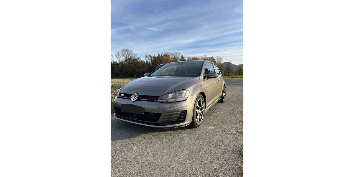 VW Golf 176.000 km 13.900 &euro; Raubling 83064