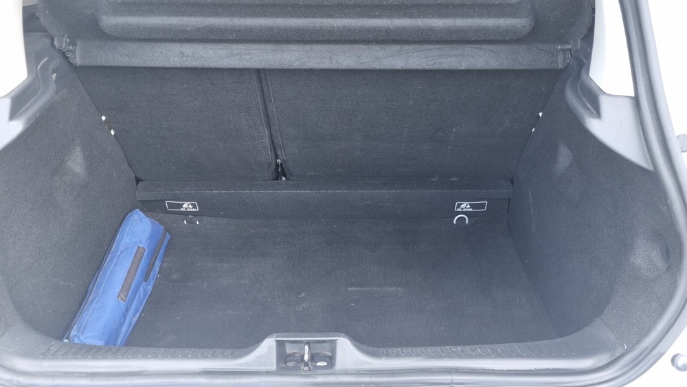 Renault Clio 86.000 km 6.700 &euro; Prutting 83134