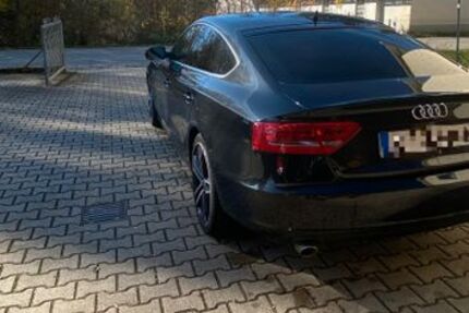 Audi A5 251.000 km 10.500 &euro; Bad Aibling 83043
