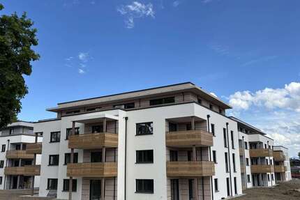 Wohnung Rosenheim Aising - 3 Zimmer, 94 m&sup2;, 1.750&euro; | Angebot:26803555