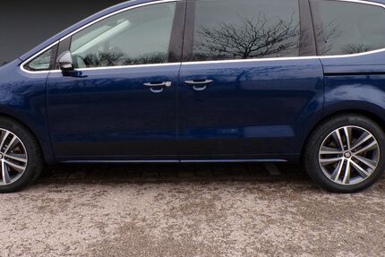 Seat Alhambra 196.122 km 14.999 &euro; Rosenheim 83026