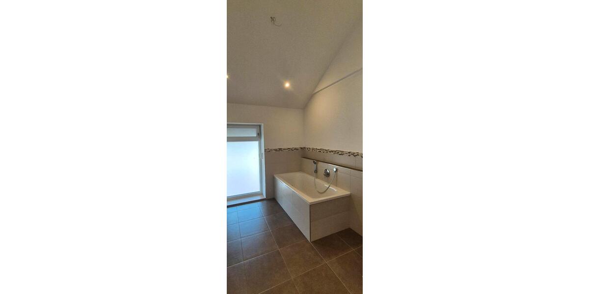 Etagenwohnung Riedering - 4 Zimmer, 148 m&sup2;, 590.000&euro; | Angebot:26049352