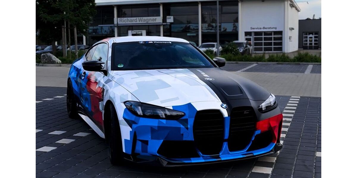 BMW M4 17.296 km 101.745 &euro; Kirchseeon 85614