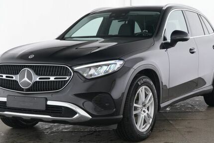 Mercedes-Benz GLC 220 29.150 km 50.885 &euro; Bad Aibling 83043