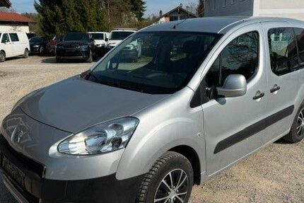 Peugeot Partner Tepee 296.000 km 3.299 &euro; Prien-Bachham 83209