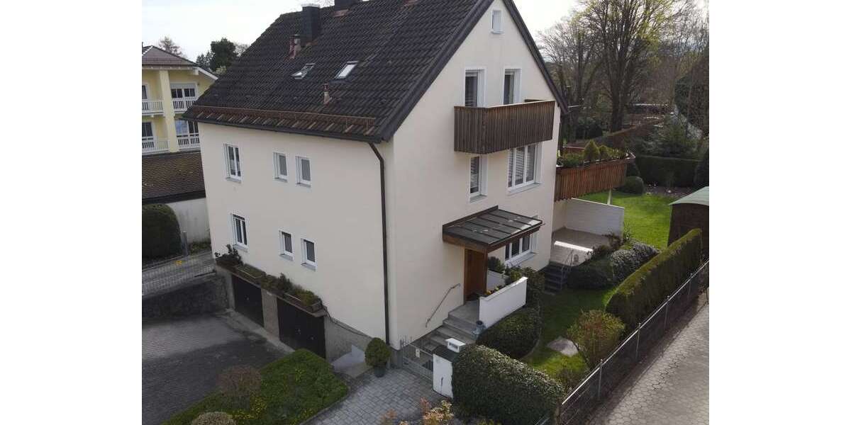 Einfamilienhaus Rosenheim - 9 Zimmer, 249 m&sup2;, 1.240.000&euro; | Angebot:26110598