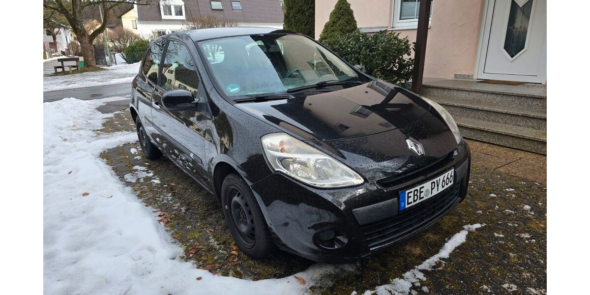 Renault Clio 104.000 km 1.700 &euro; Kirchseeon 85614