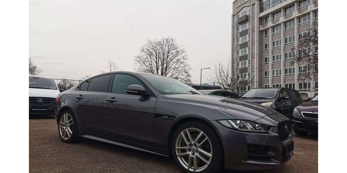 Jaguar XE 80.000 km 17.950 &euro; Rosenheim 83026