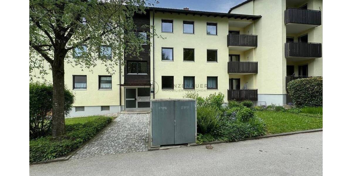Etagenwohnung Ebersberg - 3 Zimmer, 98 m&sup2;, 1.500&euro; | Angebot:26687087