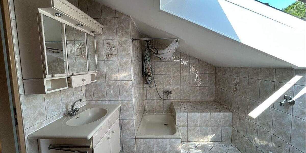 Etagenwohnung Kiefersfelden - 2 Zimmer, 48 m&sup2;, 175.000&euro; | Angebot:25667723