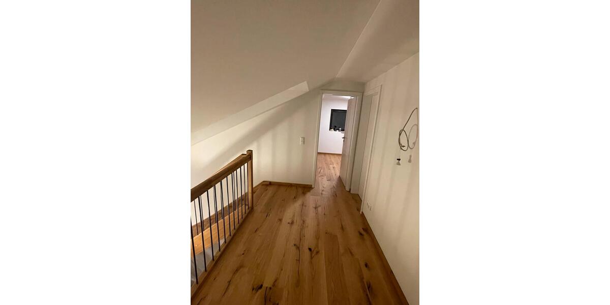 Etagenwohnung Rosenheim Innenstadt - 1 Zimmer, 60 m&sup2;, 640&euro; | Angebot:25935695