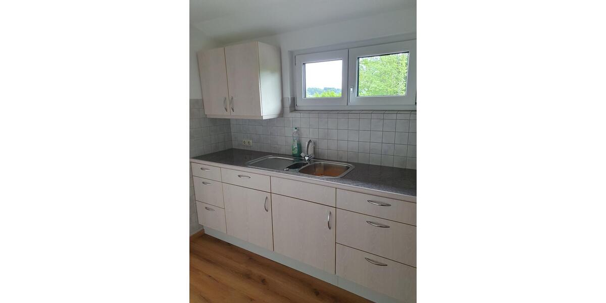 Etagenwohnung Rohrdorf - 3.5 Zimmer, 78 m&sup2;, 1.125&euro; | Angebot:26560505