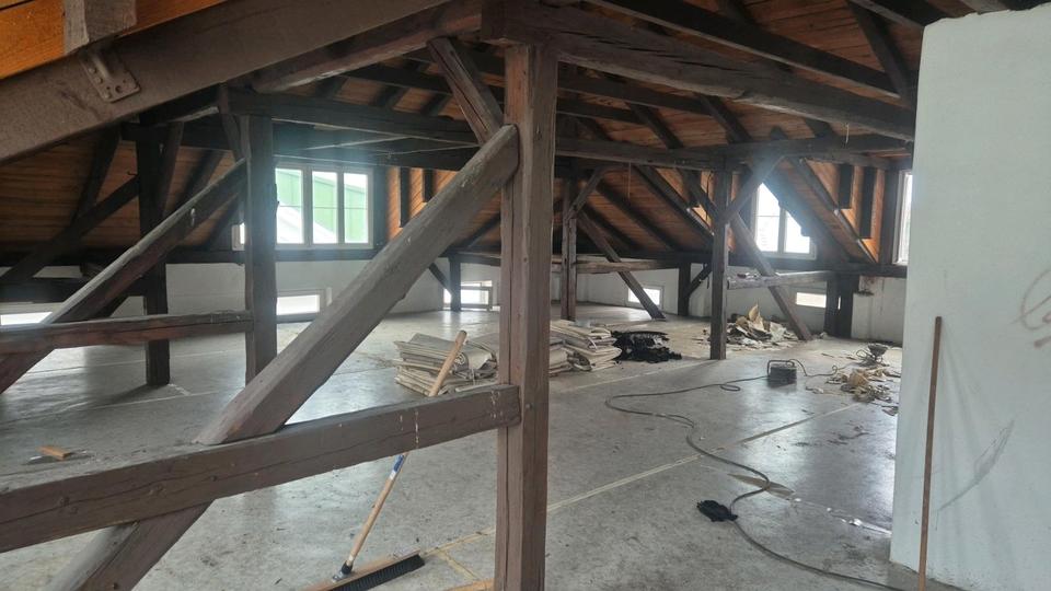 Dachgeschoßwohnung Rosenheim Aising - 4 Zimmer, 91 m&sup2;, 300.000&euro; | Angebot:24475601