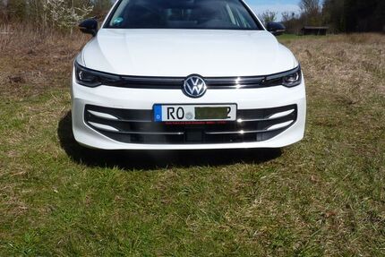 VW Golf 14.600 km 26.999 &euro; Stephanskirchen 83071
