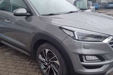 Hyundai TUCSON 89.900 km 18.500 &euro; Tuntenhausen 83104