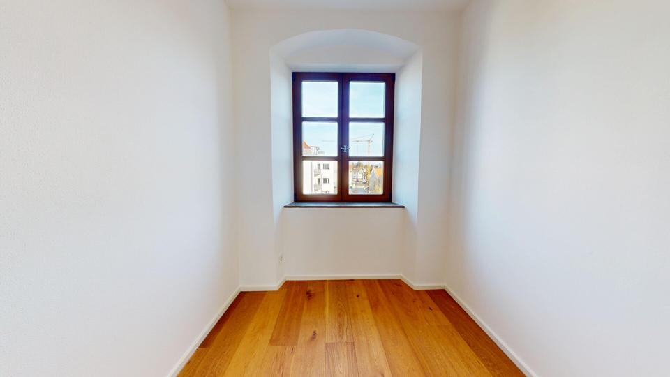Etagenwohnung Bad Aibling - 6 Zimmer, 134 m&sup2;, 1.960&euro; | Angebot:25361374