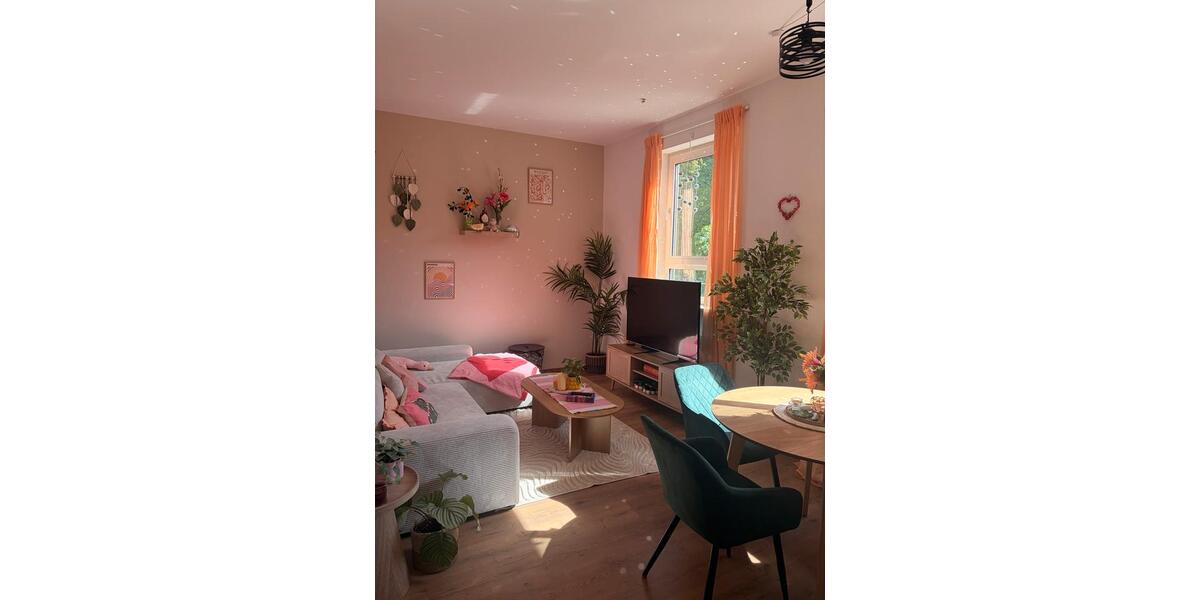 Etagenwohnung Rosenheim Innenstadt - 10 Zimmer, 87 m&sup2;, 605&euro; | Angebot:26591703