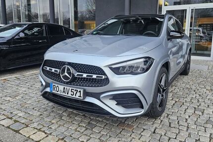Mercedes-Benz GLA 200 8.000 km 45.500 &euro; Raubling 83064