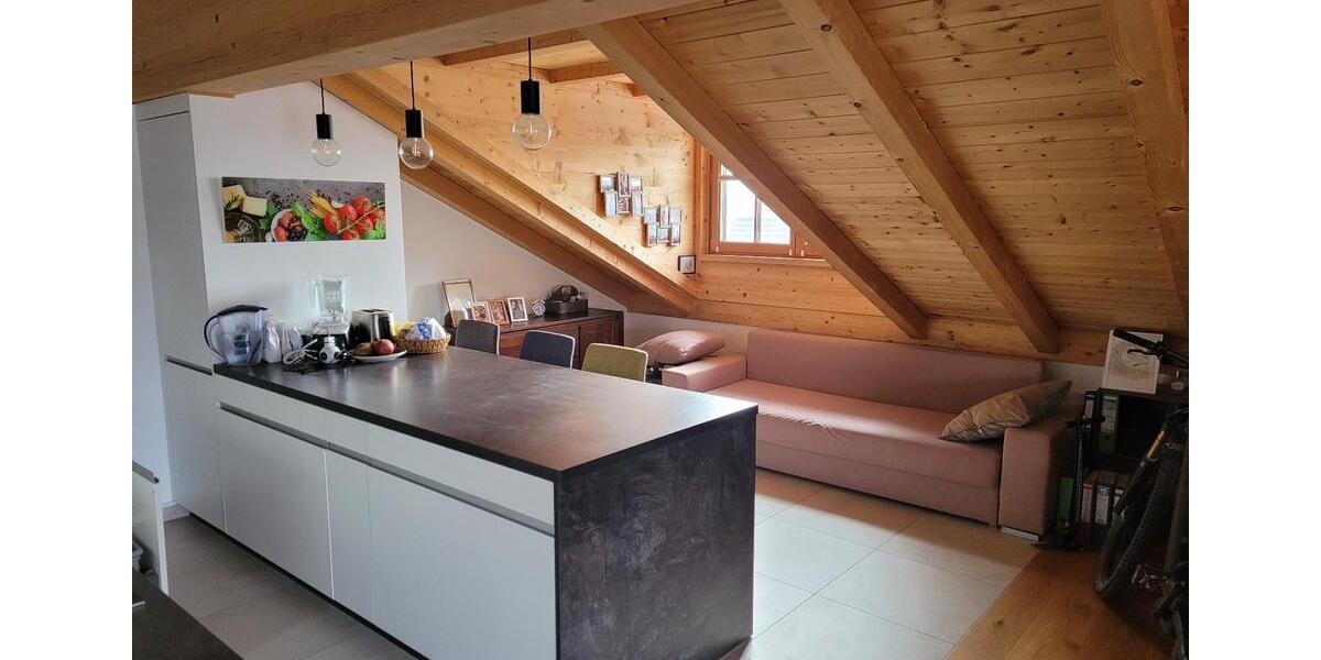 Dachgeschoßwohnung Feldkirchen-Westerham Westerham - 2 Zimmer, 79 m&sup2;, 1.150&euro; | Angebot:25180006