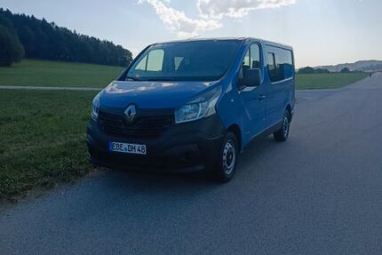 Renault Trafic 145.556 km 11.800 &euro; Steinhöring 85643