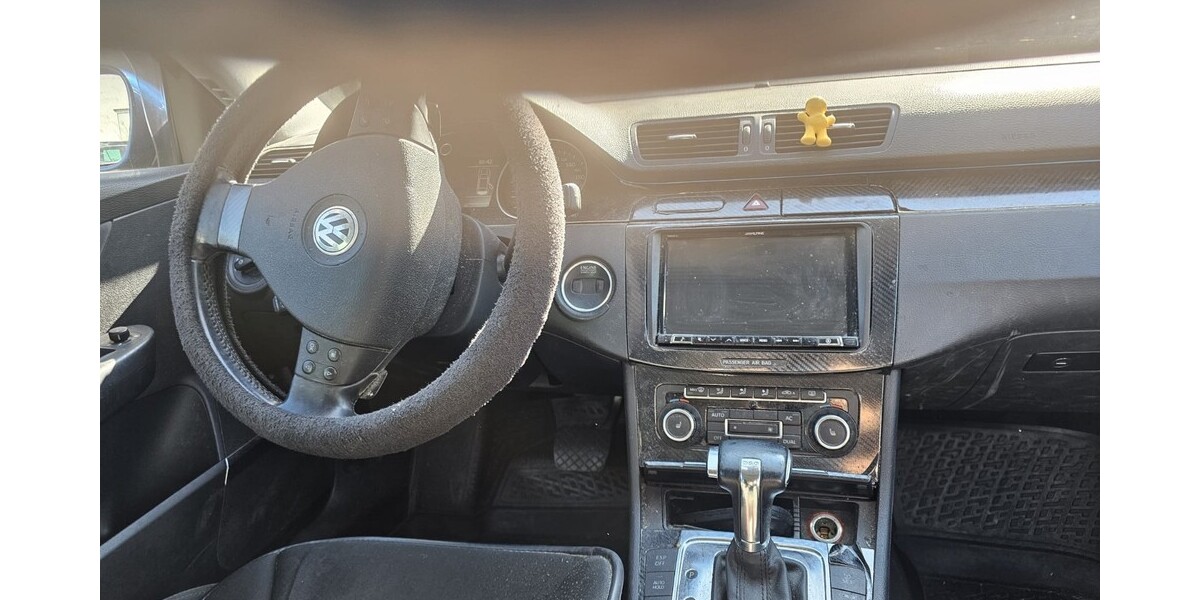 VW Passat (Typ 3C) 259.600 km 2.100 &euro; Rohrdorf 83101