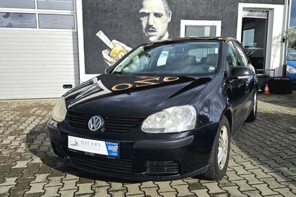 VW Golf 155.400 km 2.399 &euro; Edling 83533