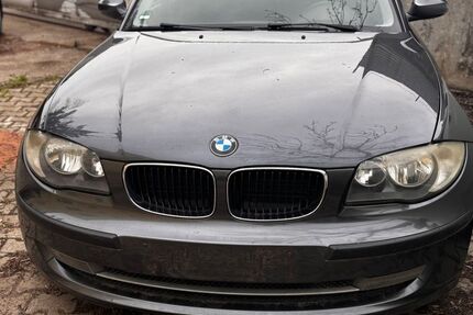 BMW 118 236.000 km 999 &euro; Rosenheim 83022