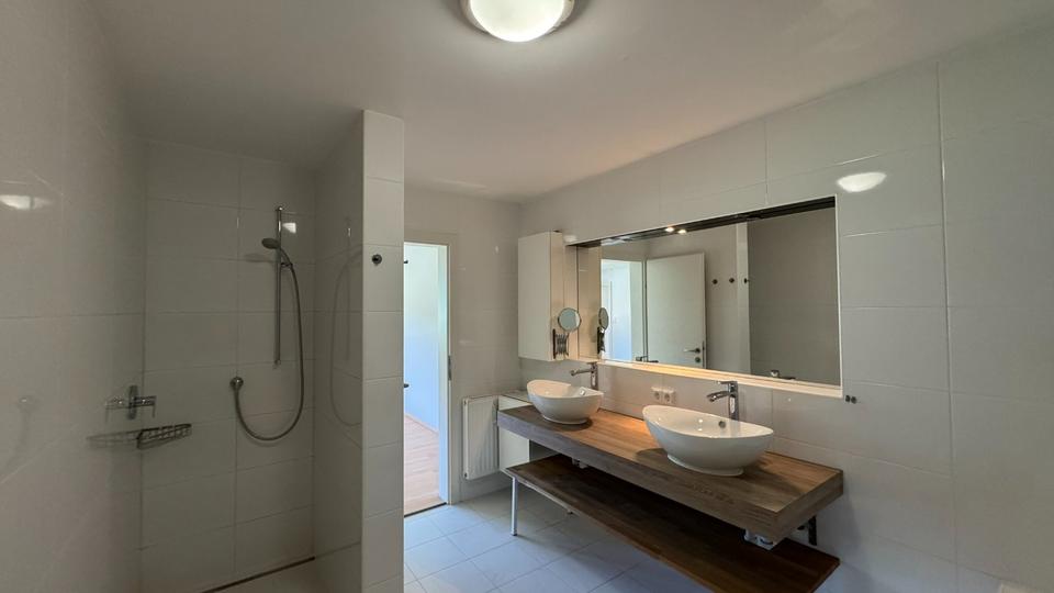 Etagenwohnung Oberaudorf - 3 Zimmer, 90 m&sup2;, 1.100&euro; | Angebot:25755028