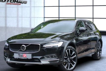 Volvo V90 Cross Country 34.500 km 49.450 &euro; Kirchseeon 85614