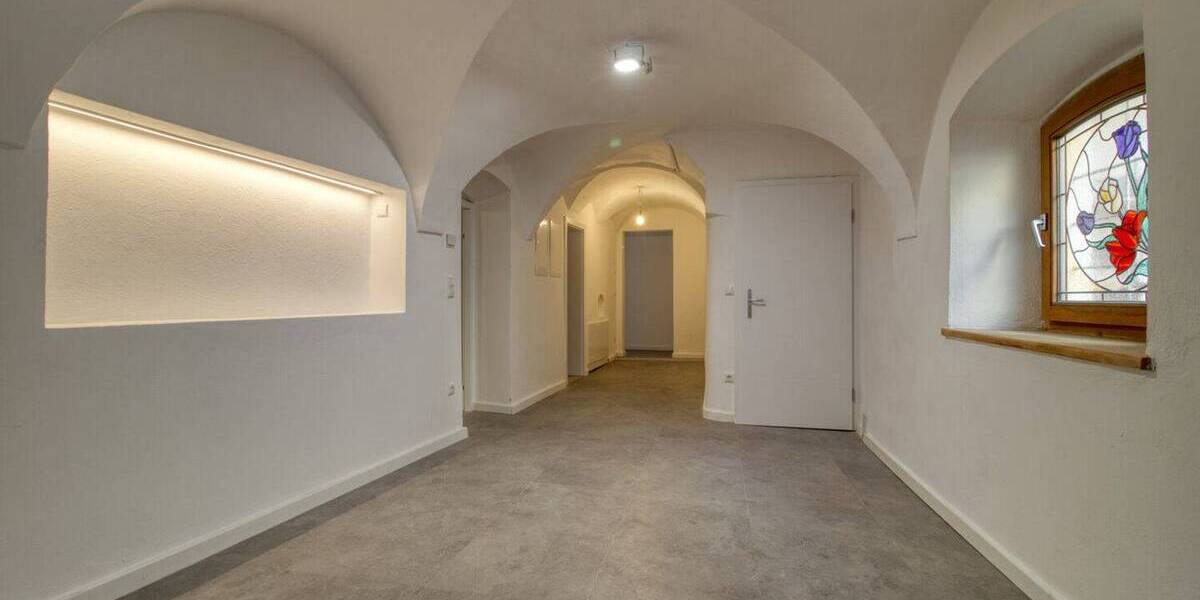 Etagenwohnung Rosenheim Innenstadt - 3 Zimmer, 98 m&sup2;, 549.000&euro; | Angebot:26017787