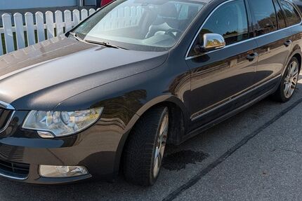 Skoda Superb 170.000 km 9.000 &euro; Brannenburg 83098