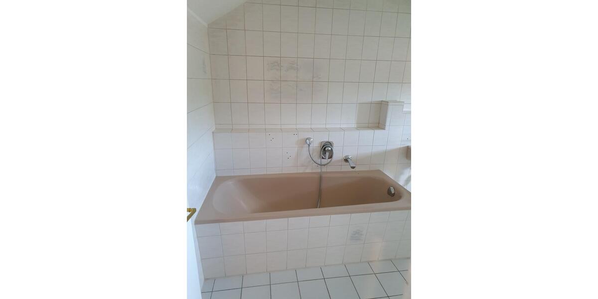 Etagenwohnung Rohrdorf - 3.5 Zimmer, 78 m&sup2;, 1.125&euro; | Angebot:26560505