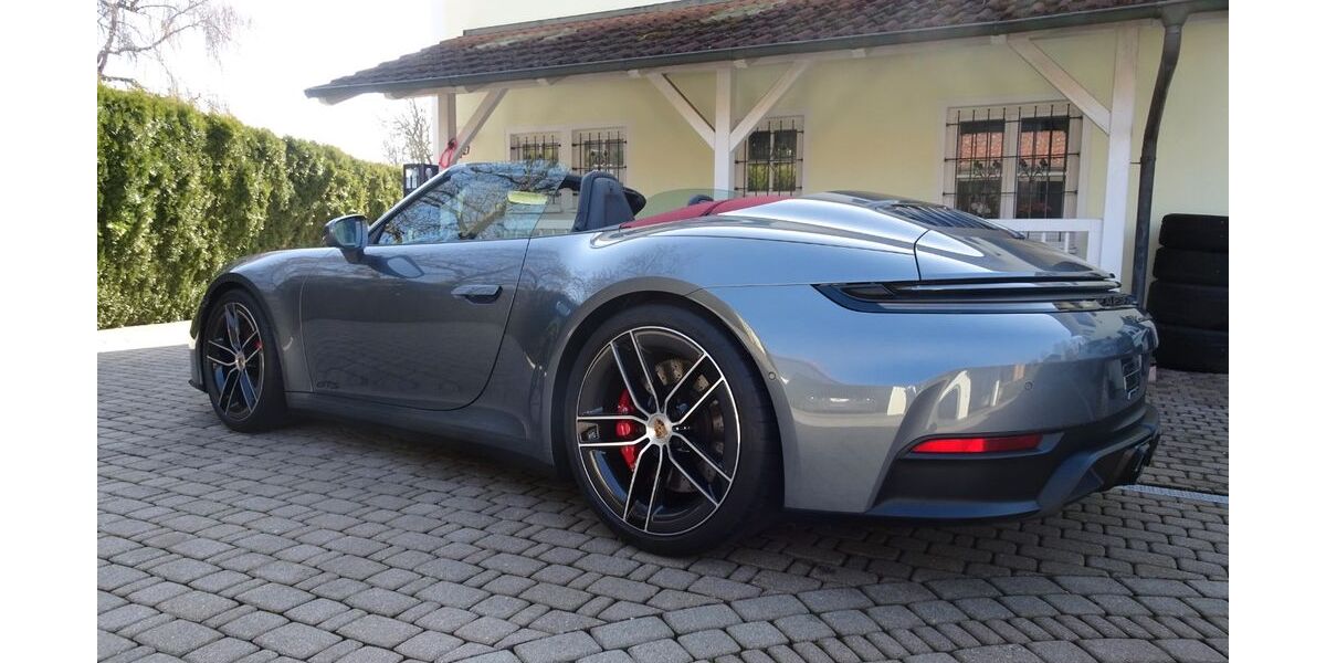 Porsche 992 6.000 km 172.500 &euro; Schnaitsee 83530