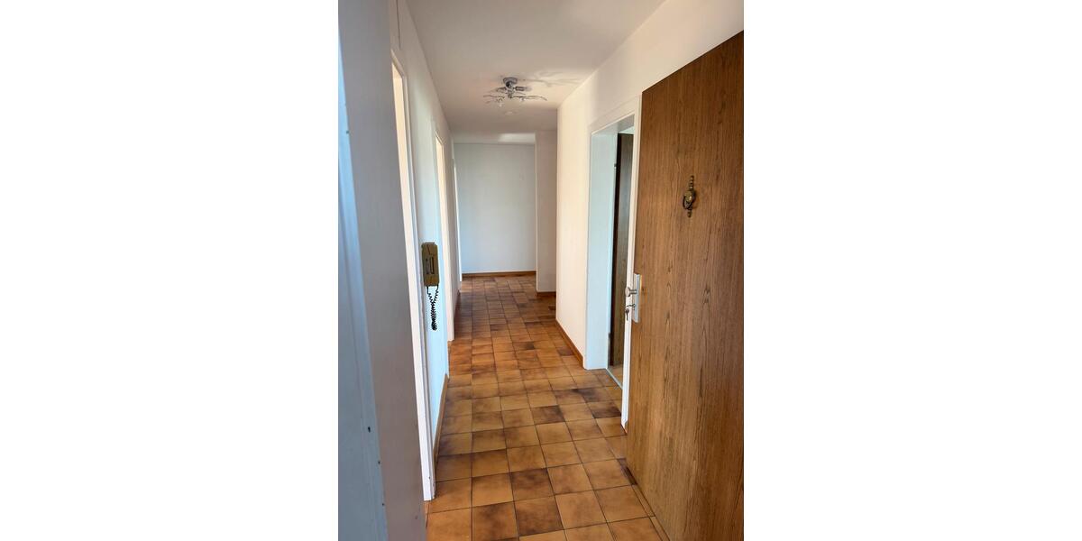 Etagenwohnung Steinhöring - 4 Zimmer, 106 m&sup2;, 1.500&euro; | Angebot:26612666