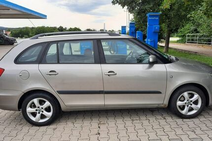 Skoda Fabia 134.000 km 2.450 &euro; Weyarn 83629