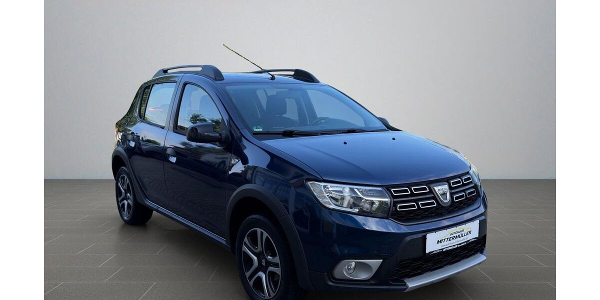 Dacia Sandero 89.367 km 7.990 &euro; Glonn 85625