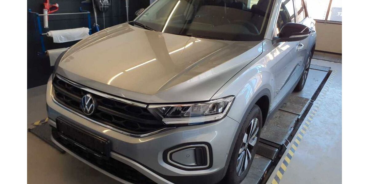VW T-Roc 11.550 km 27.930 &euro; Bruckmühl 83052