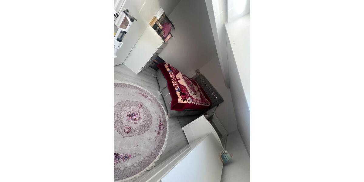 Dachgeschoßwohnung Rosenheim Aising - 3 Zimmer, 65 m&sup2;, 295.000&euro; | Angebot:26261855