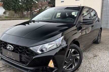 Hyundai i20 50.000 km 14.890 &euro; Bad Aibling 83043