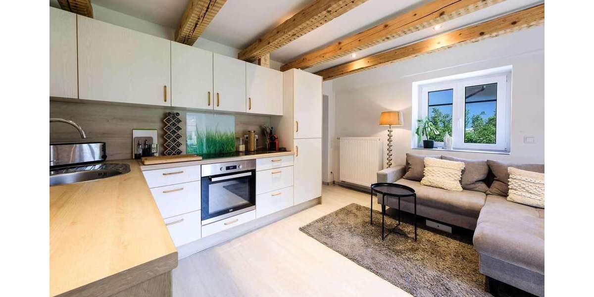 Einfamilienhaus Hausham - 12 Zimmer, 231 m&sup2;, 1.045.000&euro; | Angebot:25757372