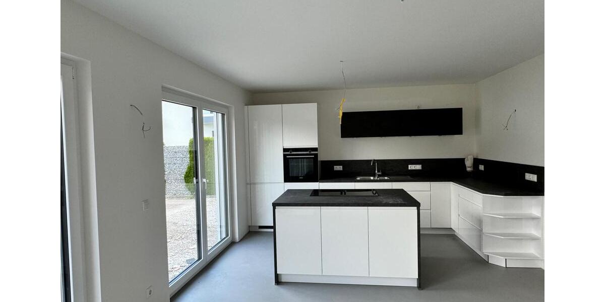 Einfamilienhaus Raubling - 4 Zimmer, 155 m&sup2;, 2.490&euro; | Angebot:19534649