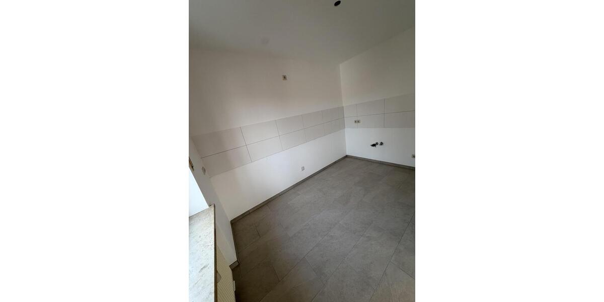 Etagenwohnung Bad Endorf - 2 Zimmer, 65 m&sup2;, 780&euro; | Angebot:25552906