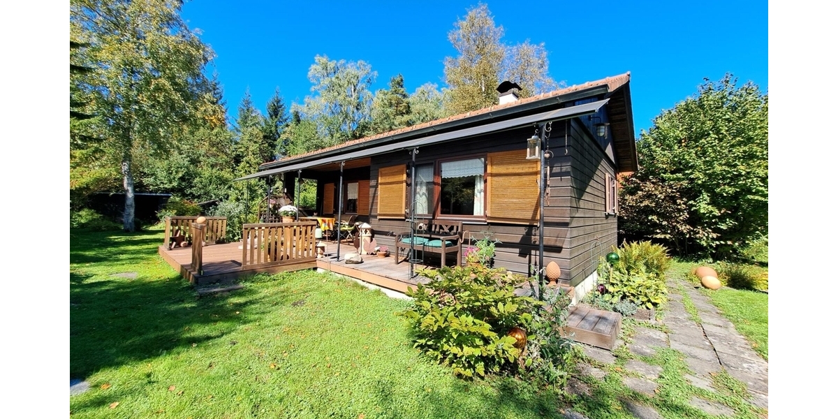 Idyllisches Grundstück am Wald in Kirchseeon mit einer Ferienimmoblie - Ferienhaus Kirchseeon | Angebot:25656451