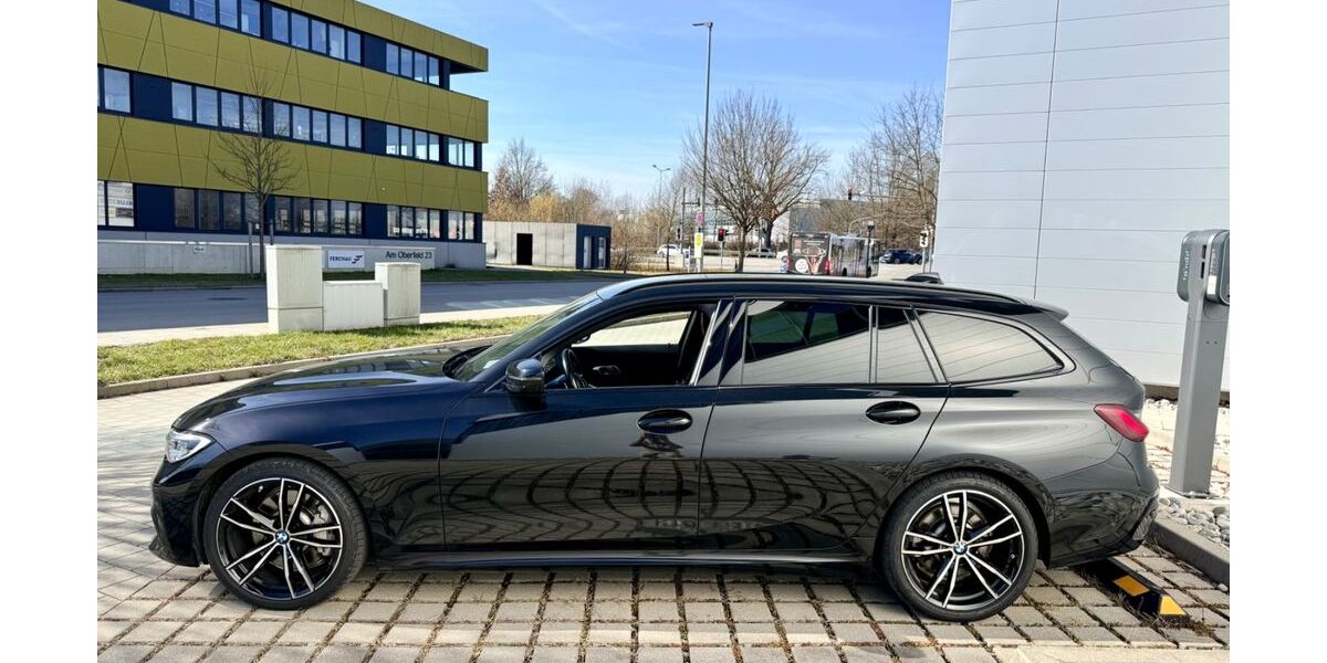 BMW 330 88.765 km 32.999 &euro; Raubling 83064