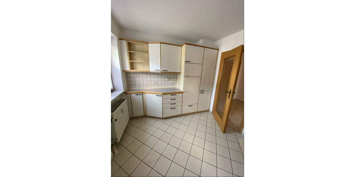 Etagenwohnung Bad Aibling - 3 Zimmer, 83 m&sup2;, 1.320&euro; | Angebot:25770370