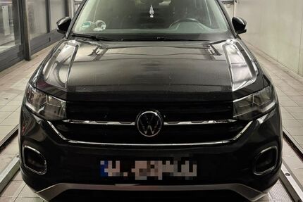 VW T-Cross 107.000 km 14.500 &euro; Steinhöring 85643