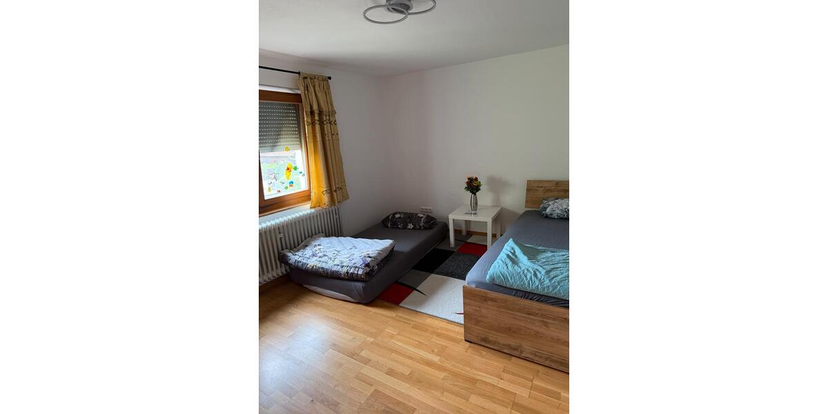 Einfamilienhaus Rosenheim Innenstadt - 7 Zimmer, 150 m&sup2;, 3.000&euro; | Angebot:26614458