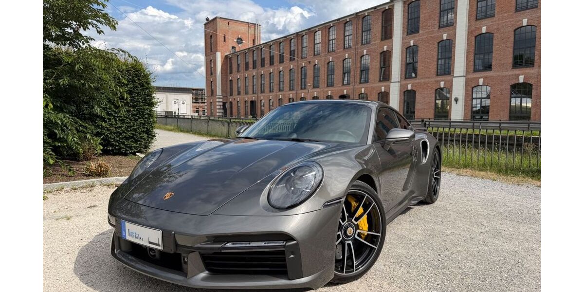 Porsche 992 27.000 km 209.992 &euro; Bad Aibling 83043